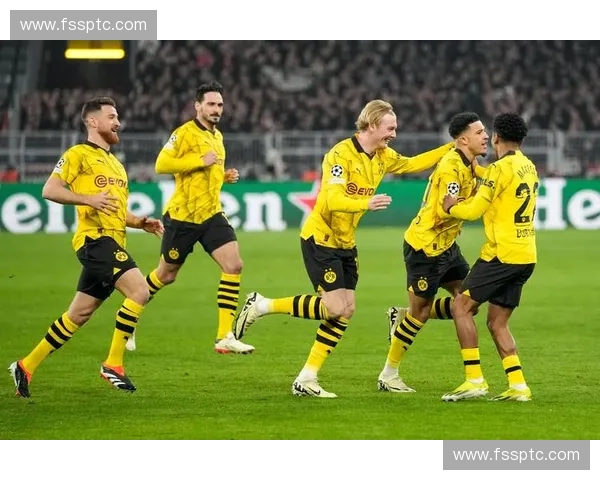 拜仁首发阵容分析：新赛季关键球员表现与战术布局展望