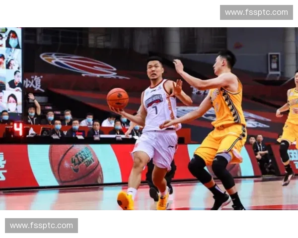 孟达重返赛场引发热议昔日川军核心再掀CBA新一轮激情风暴